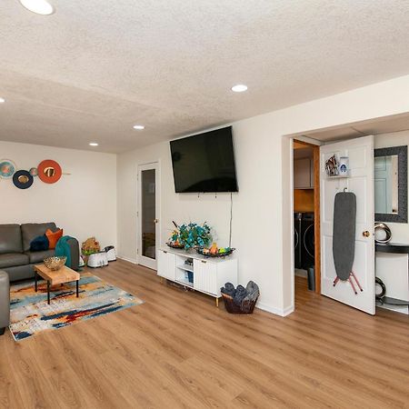 Family Friendly Home Close To Airport And Downtown Des Moines Exterior foto